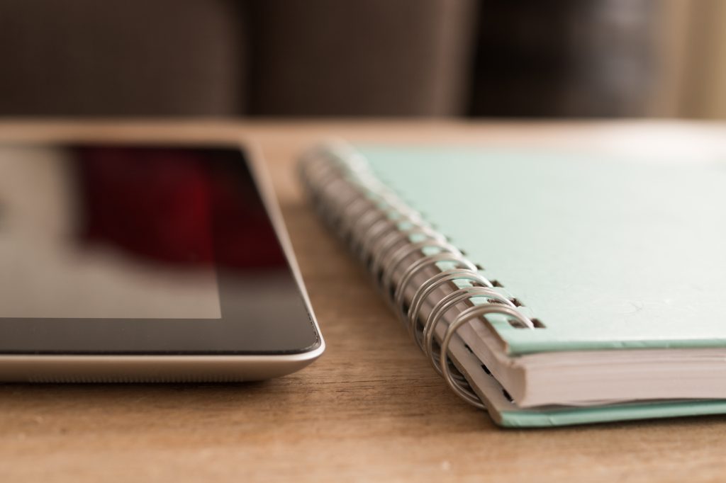 Sending a message: page vs. screen Sending a message: page vs. screen